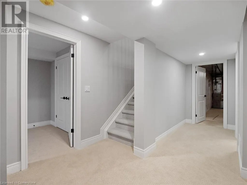 15 AUSTIN Drive