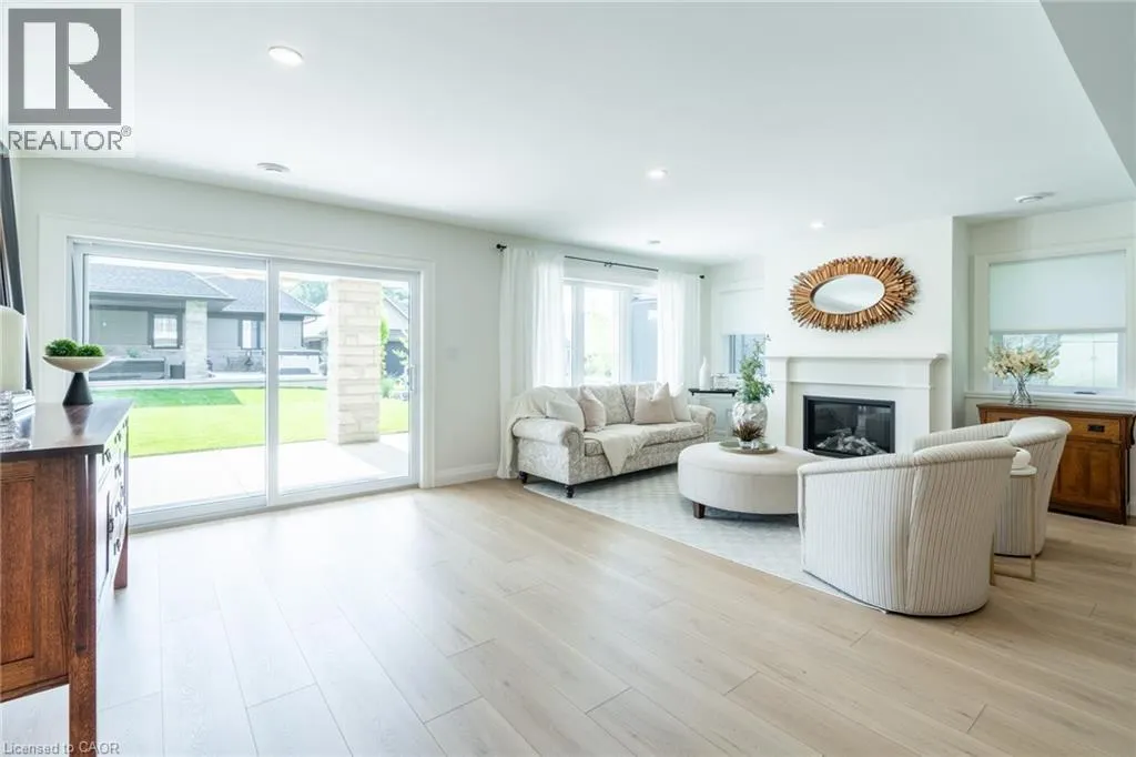 41 BLUENOSE Drive