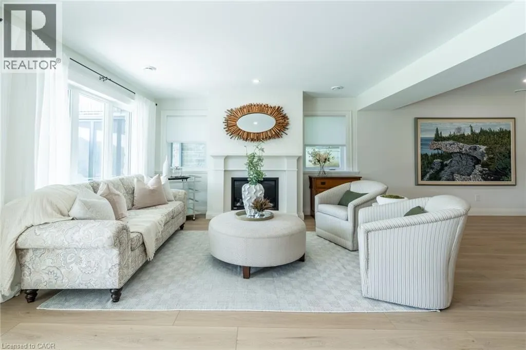 41 BLUENOSE Drive