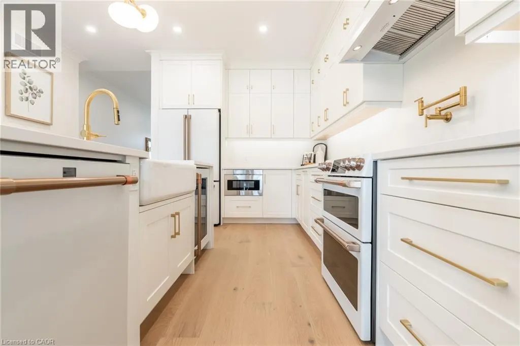 41 BLUENOSE Drive
