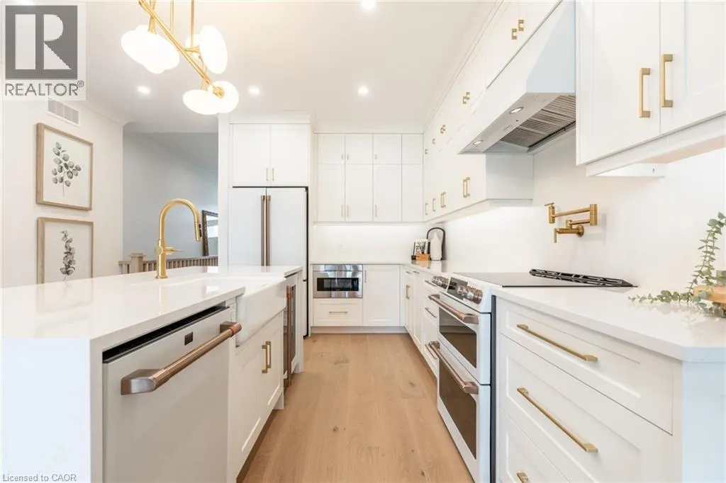 41 BLUENOSE Drive