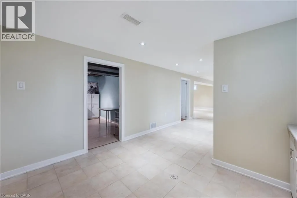13 MEADOWVALE Avenue