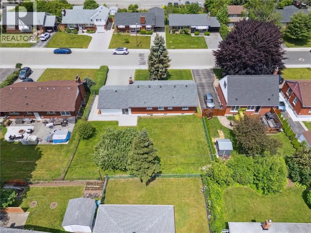 13 MEADOWVALE Avenue