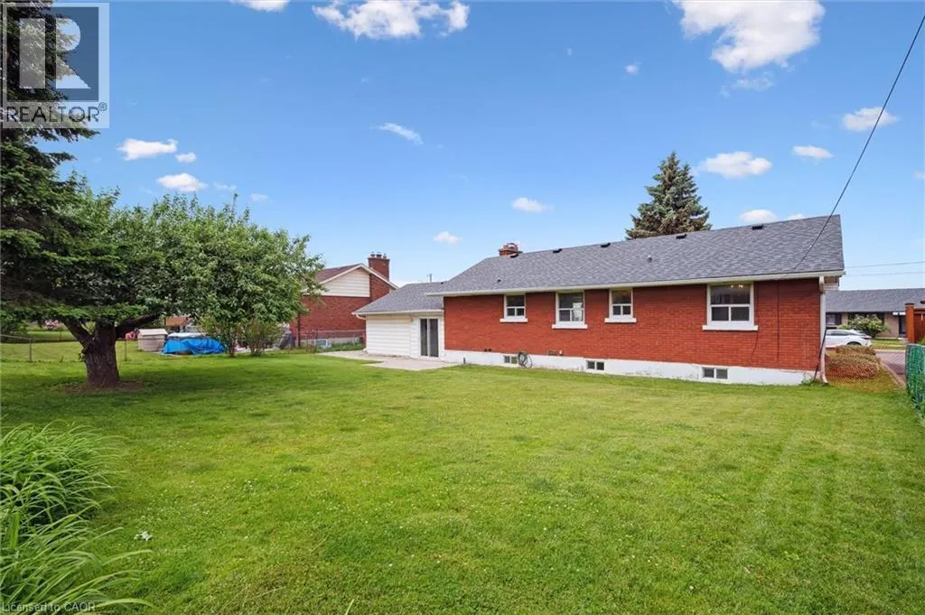13 MEADOWVALE Avenue