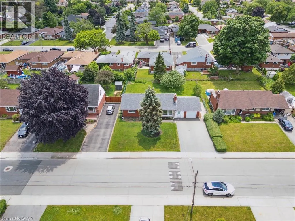 13 MEADOWVALE Avenue