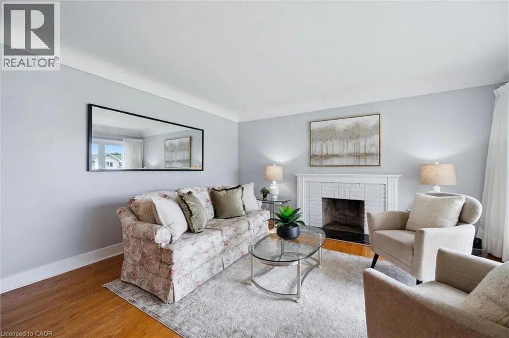 13 MEADOWVALE Avenue