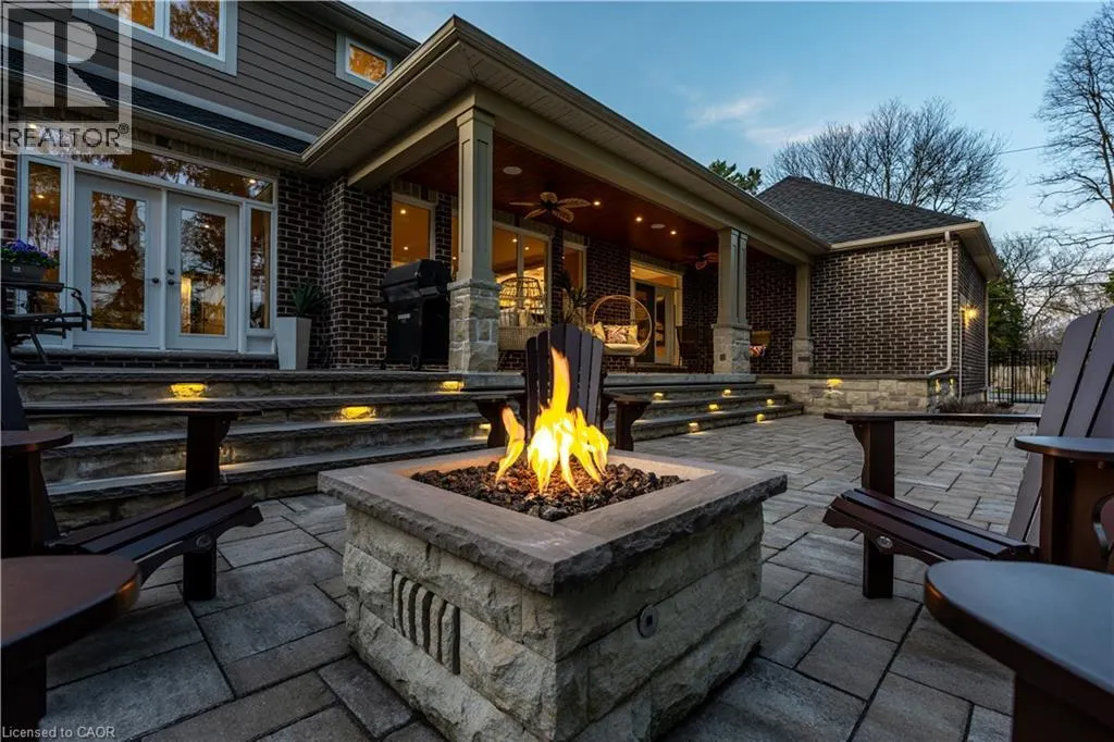 50 LLOYMINN Avenue