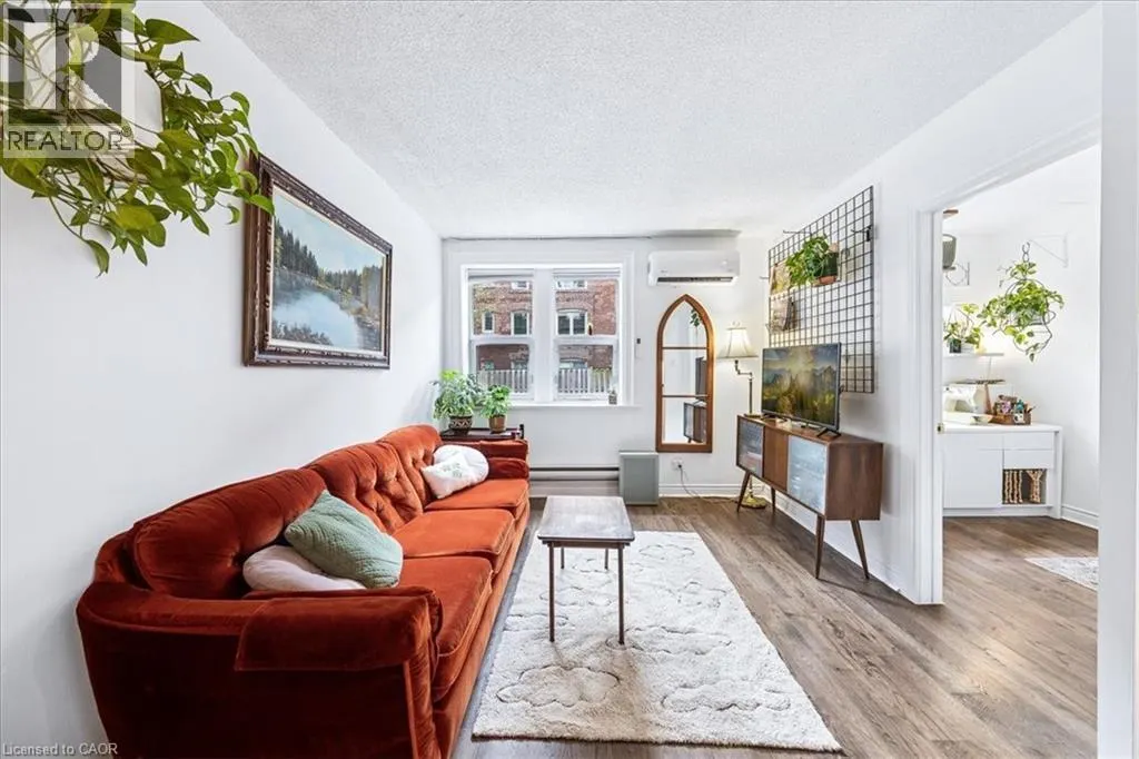 114 VAUGHAN Road Unit# 103, #103