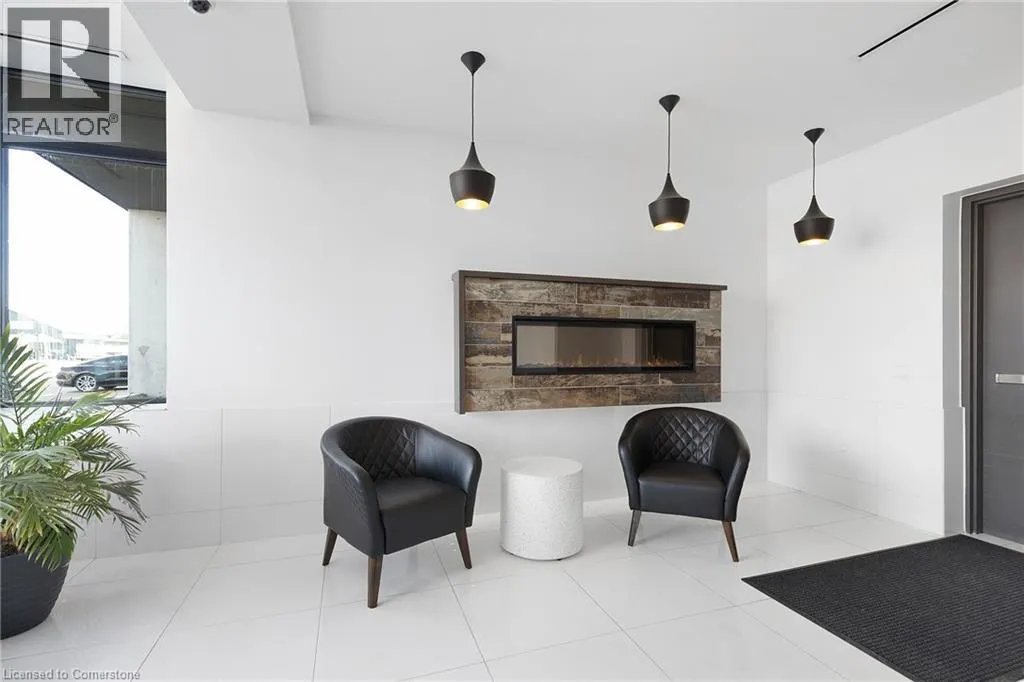 38 HARBOUR Street Unit# 203, #203