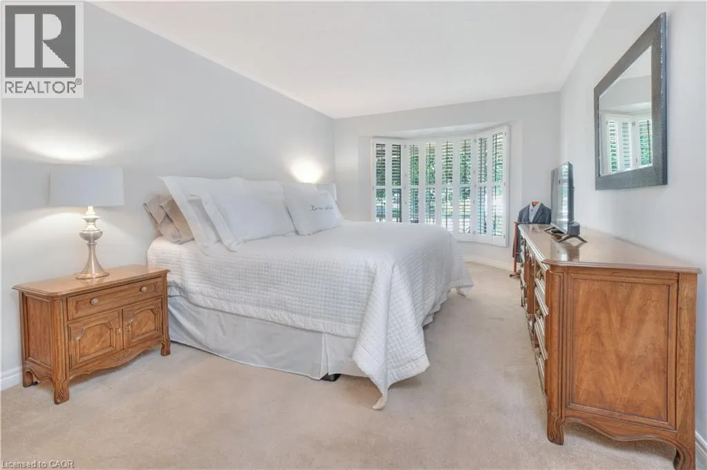 19 HUNTINGWOOD Court