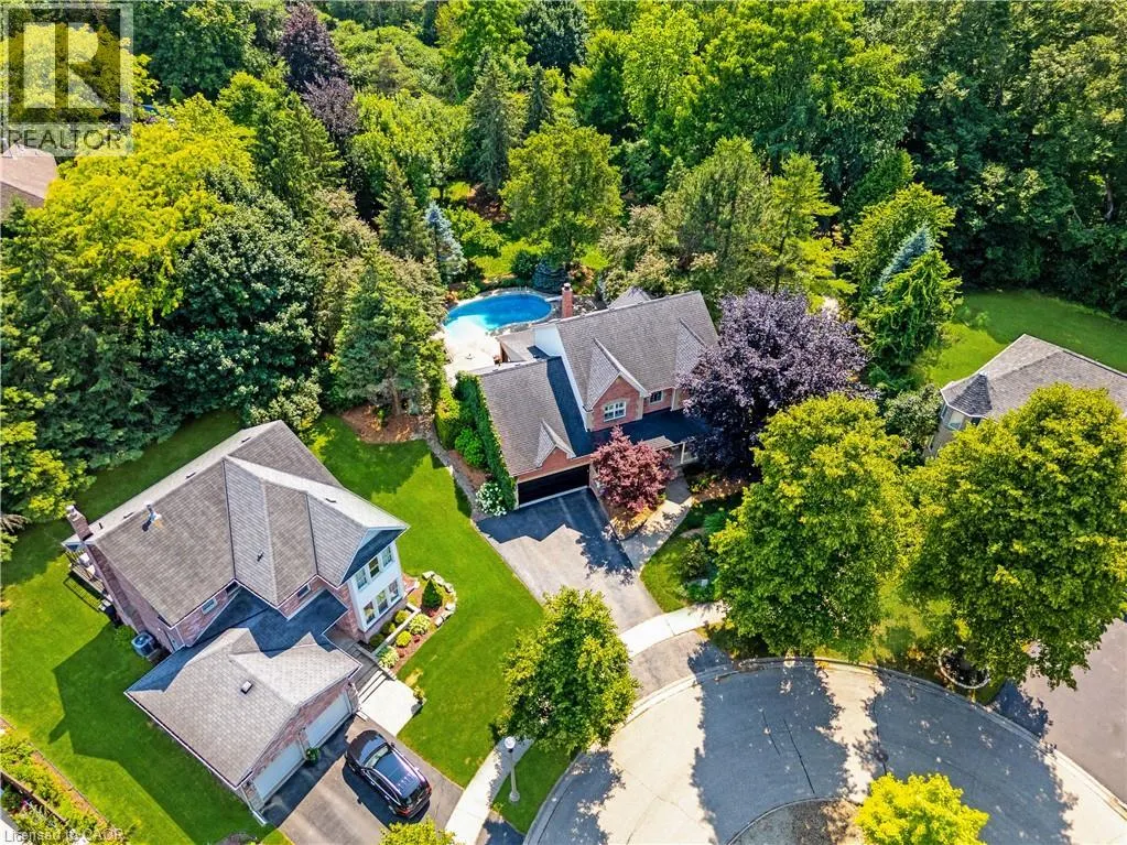 19 HUNTINGWOOD Court