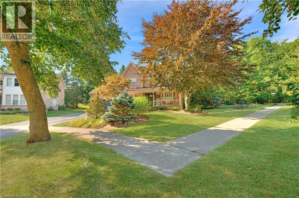 19 HUNTINGWOOD Court