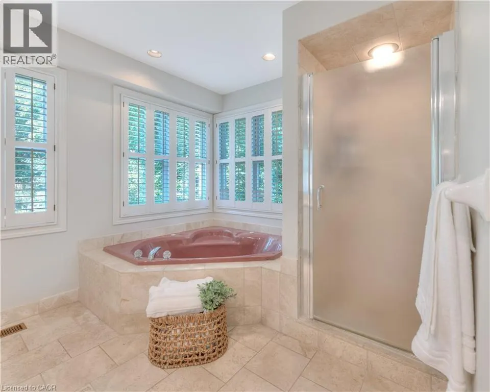 19 HUNTINGWOOD Court