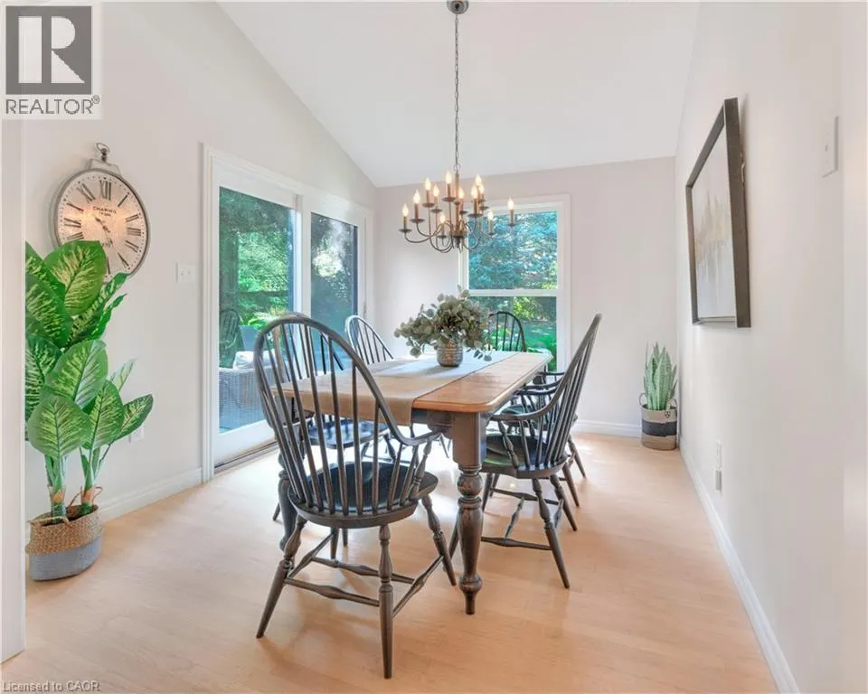 19 HUNTINGWOOD Court