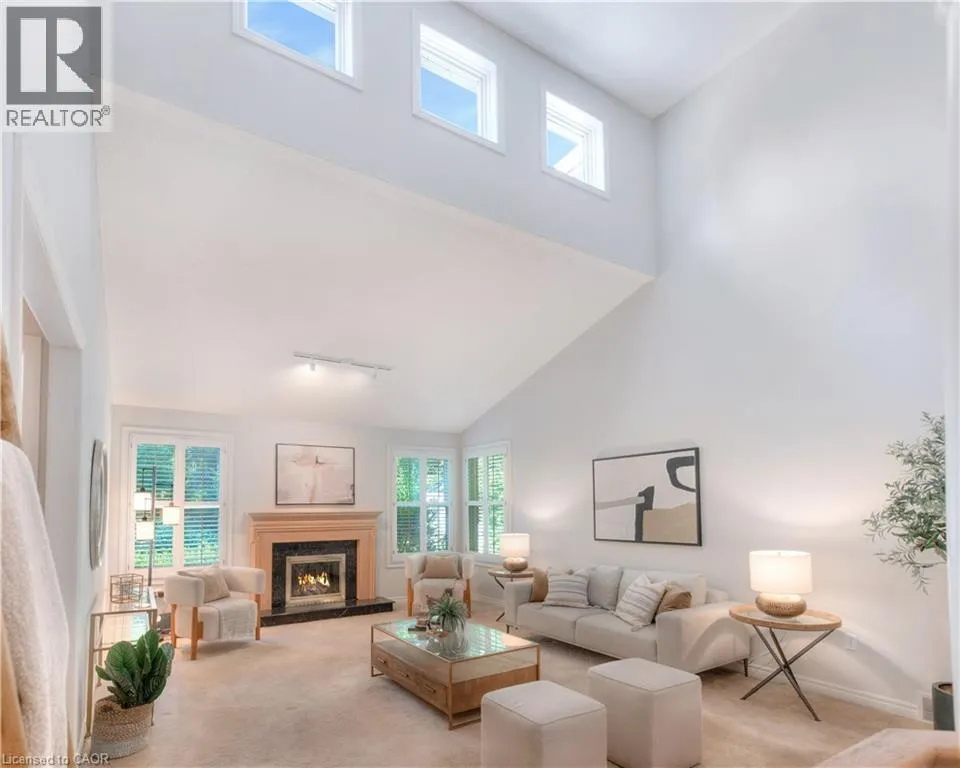 19 HUNTINGWOOD Court