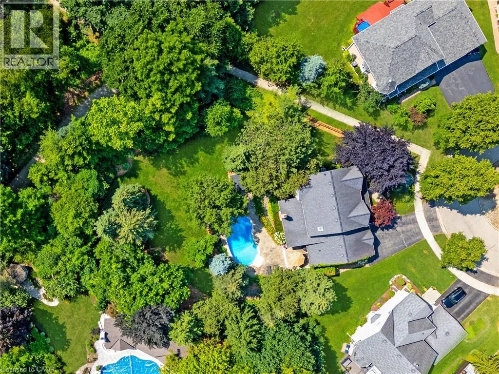 19 HUNTINGWOOD Court