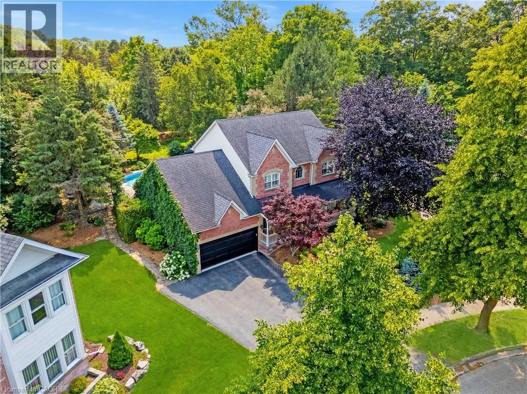 19 HUNTINGWOOD Court