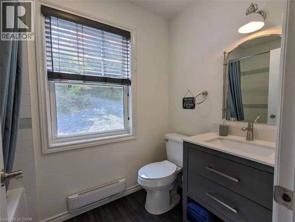 22 SUNRISE BAY Road