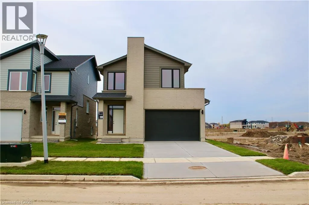 2250 SOUTHPORT Crescent
