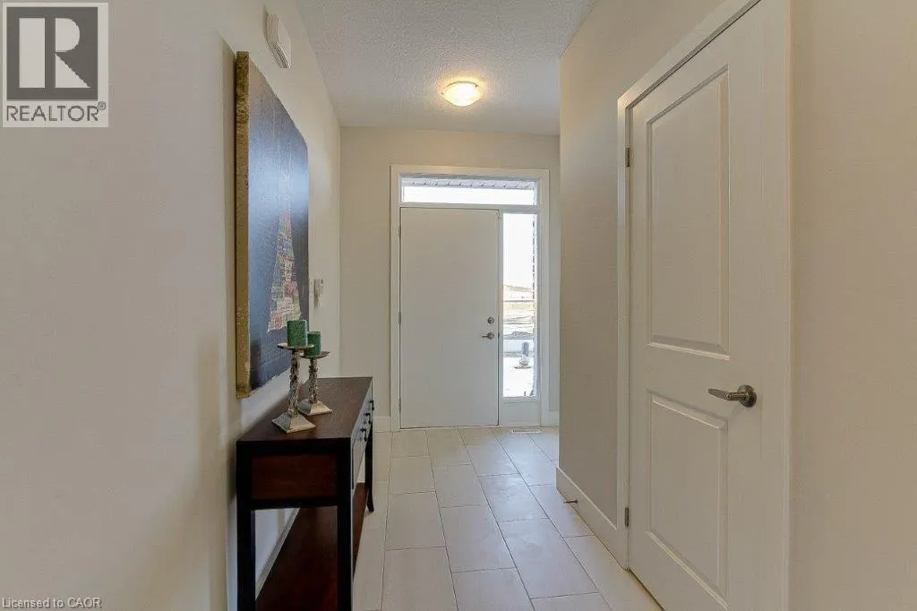 2274 SOUTHPORT Crescent