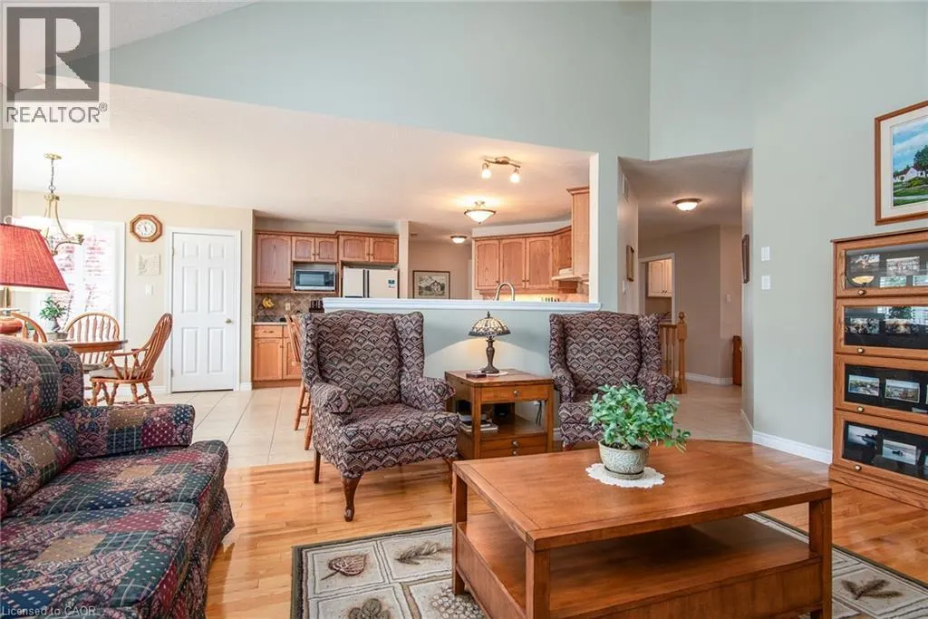 58 ZINKANN Crescent