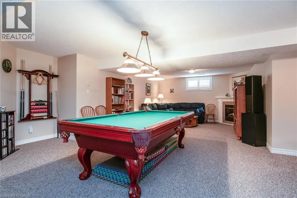 58 ZINKANN Crescent