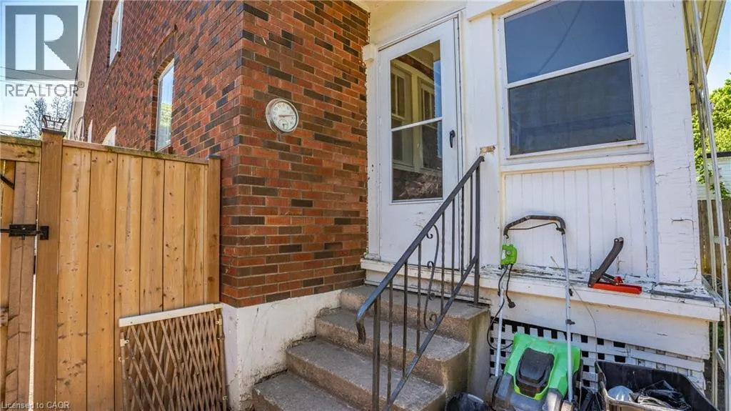 135 STANLEY Street