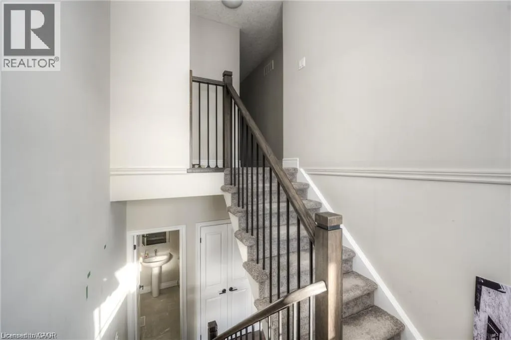 110 LOXLEIGH Lane