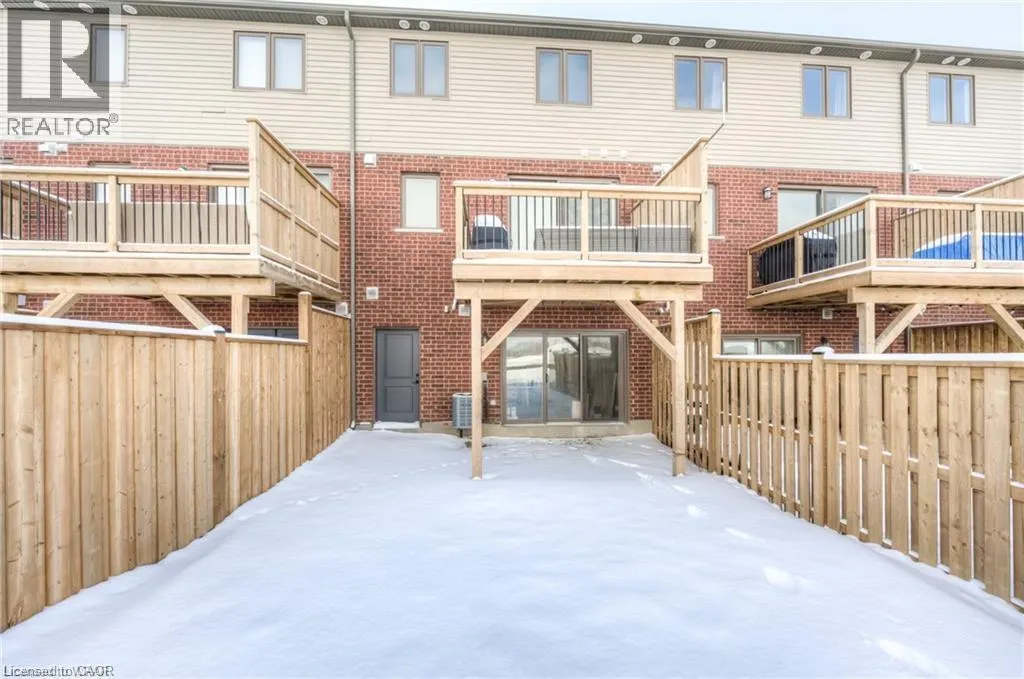 110 LOXLEIGH Lane