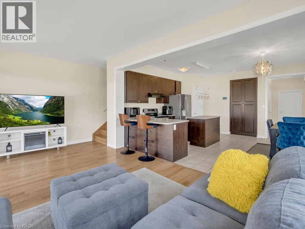84 RAINBOW Drive