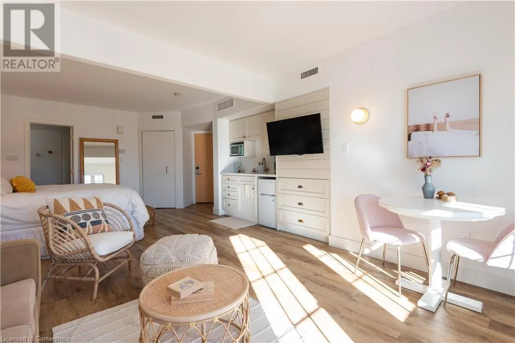 90 HIGHLAND DR Drive Unit# 2250, #2250