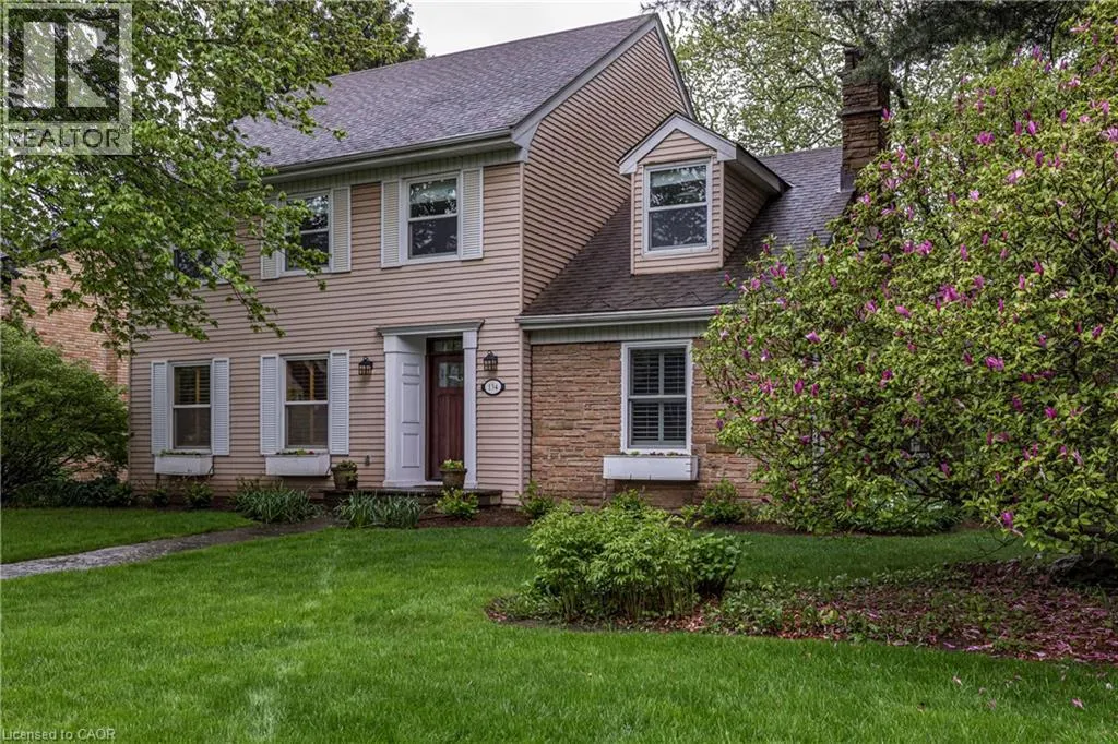 134 BROAD LEAF Crescent