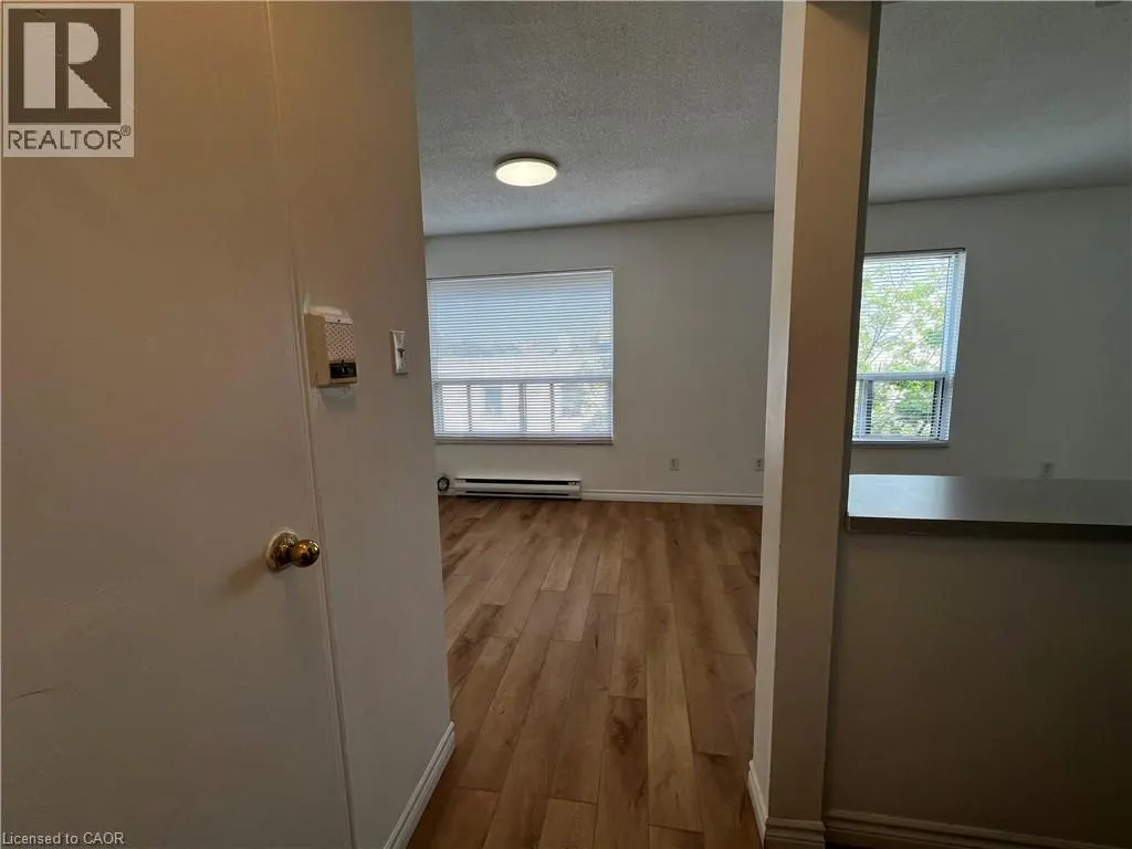 102 GREENSIDES Avenue Unit# 16, #16