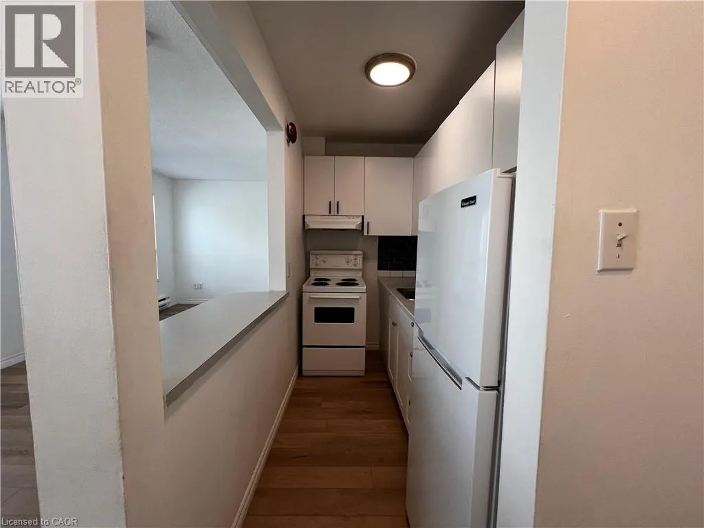 102 GREENSIDES Avenue Unit# 16, #16