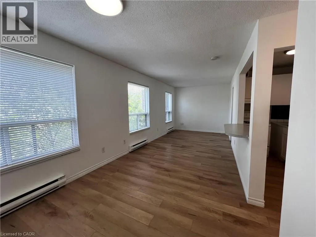 102 GREENSIDES Avenue Unit# 16, #16