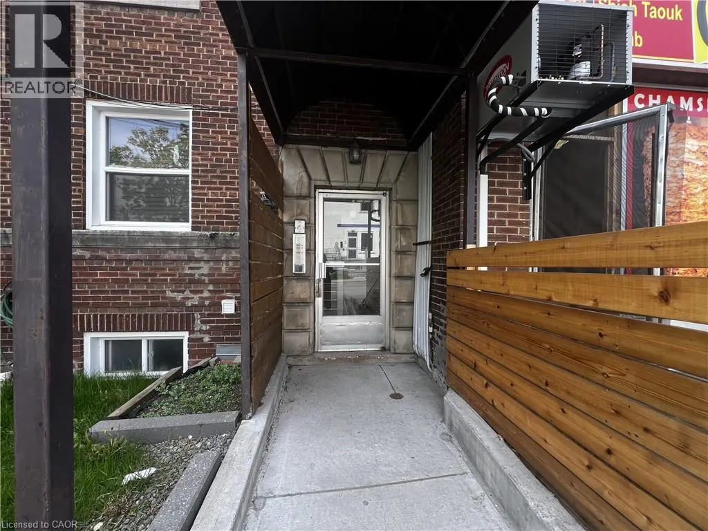 102 GREENSIDES Avenue Unit# 11, #11