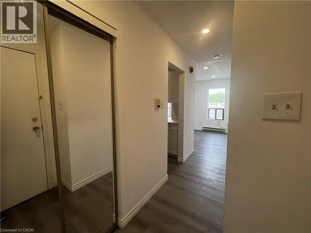 102 GREENSIDES Avenue Unit# 11, #11