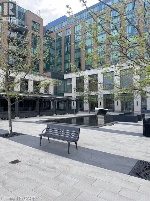 2060 LAKESHORE Road Unit# 111, #111