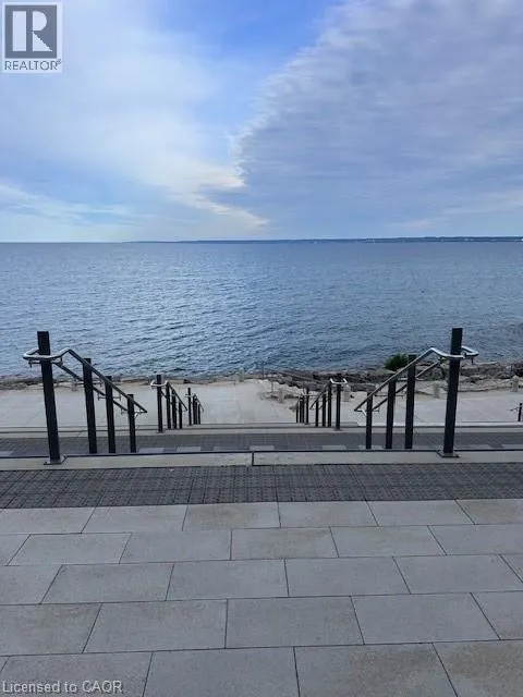 2060 LAKESHORE Road Unit# 111, #111