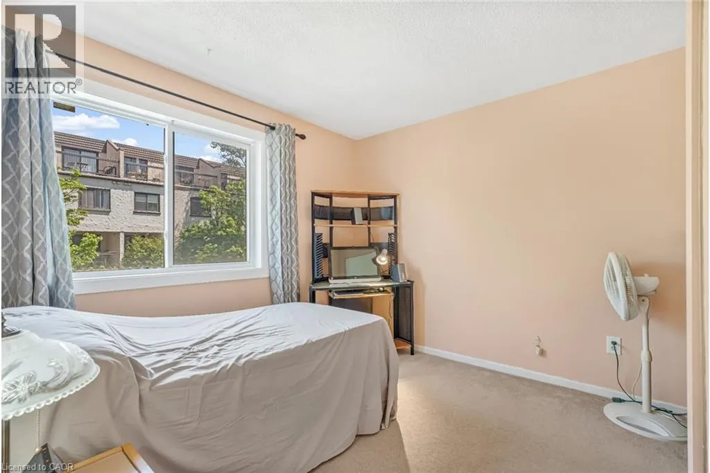 1050 FALGARWOOD Drive Unit# 121, #121