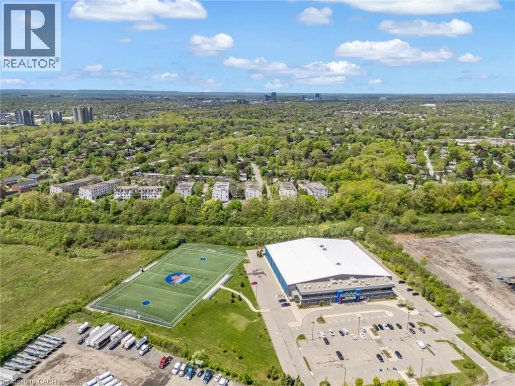 1050 FALGARWOOD Drive Unit# 121, #121