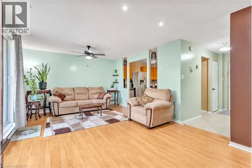 1050 FALGARWOOD Drive Unit# 121, #121