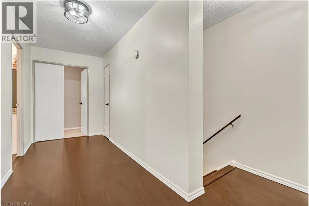 1050 FALGARWOOD Drive Unit# 121, #121