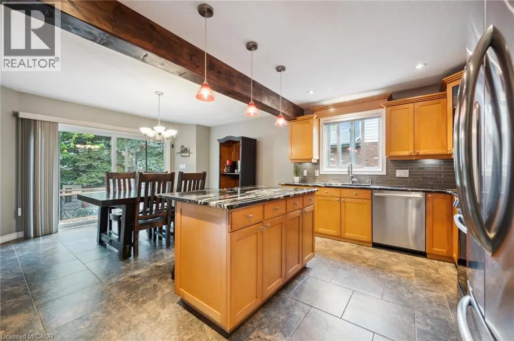 9 PARK Avenue E