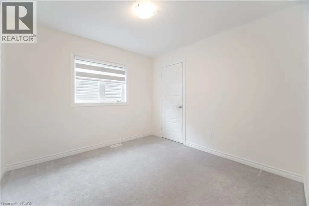 32 GEORGE BRIER Drive W