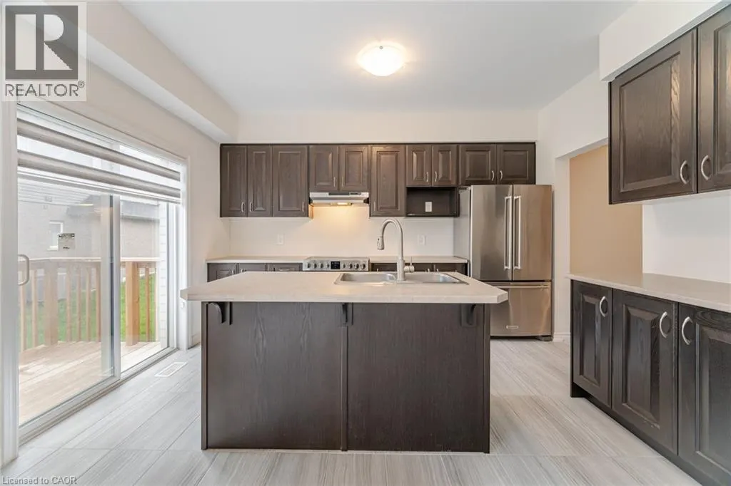 32 GEORGE BRIER Drive W