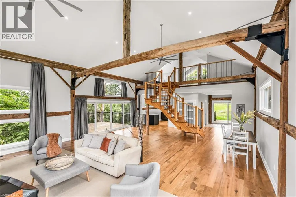 1399 SAFARI Road