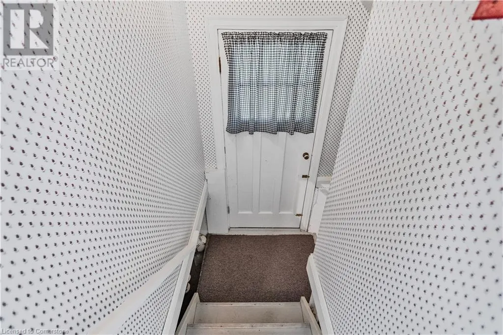 48 GARNER Road W