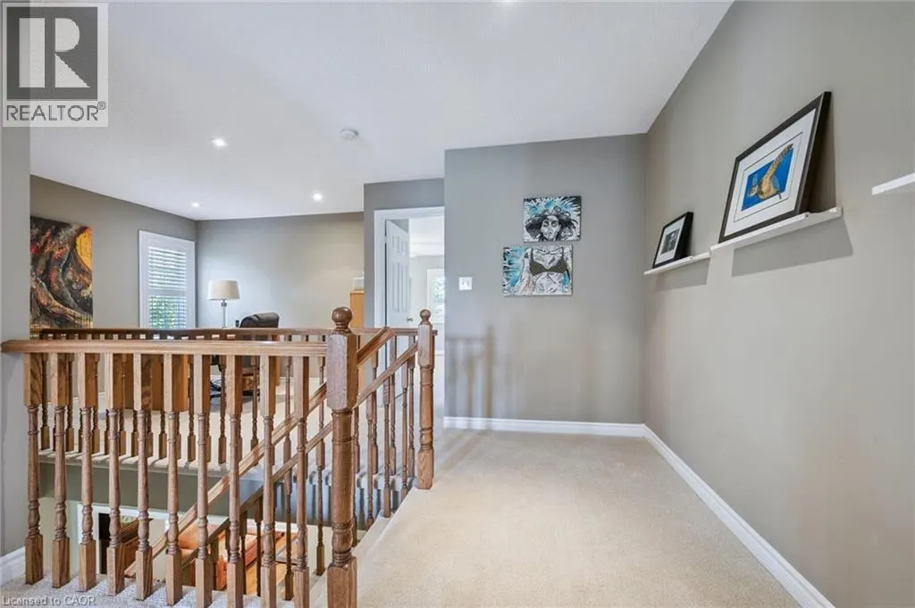 300 RAVINEVIEW Way Unit# 33, #33