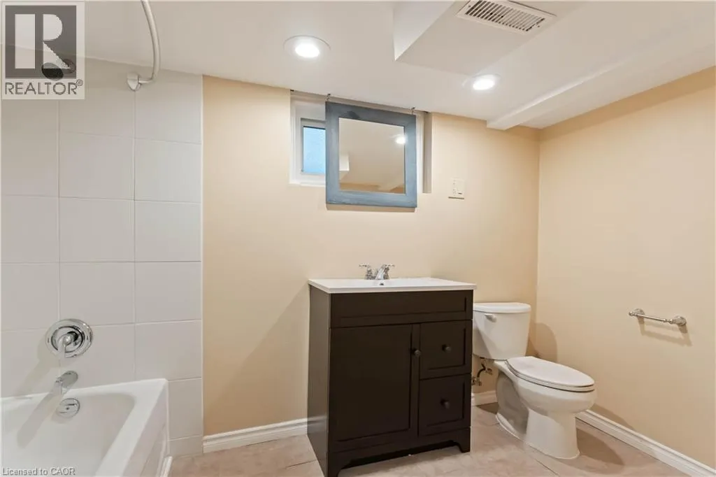115 WEST 32ND Street